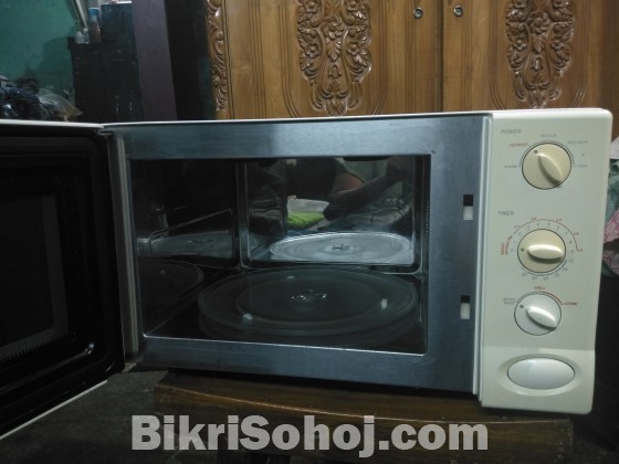 Gold Star microwave oven